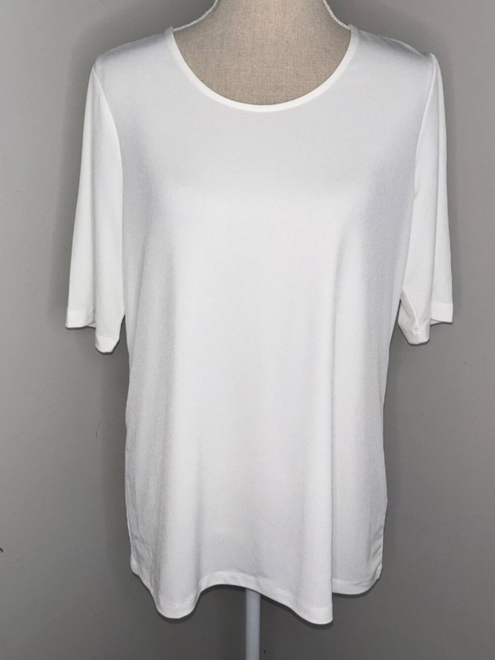Susan Graver Modern Essentials ivory knit jersey elbow sleeve tee shirt Medium